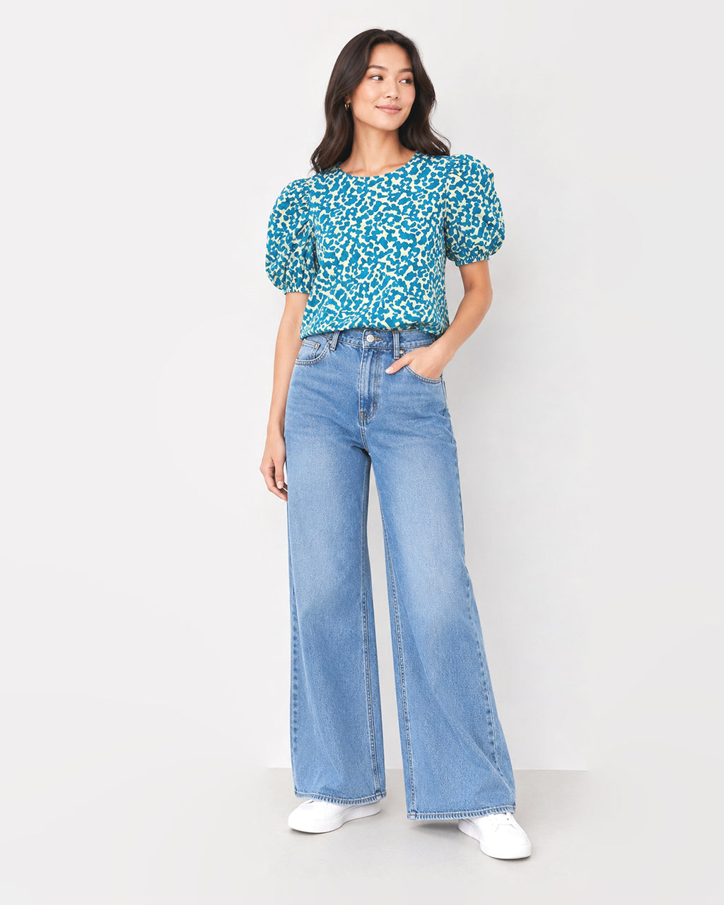MAX Blue Animal Print Puff Sleeve Blouse